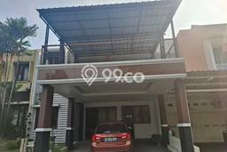 Disewakan! Rumah 4 Kamar Tidur &
4 Kamar Mandi di BSD, Tangerang Disewakan! Rumah 4 Kamar Tidur &
4 Kamar Mandi di BSD, Tangerang