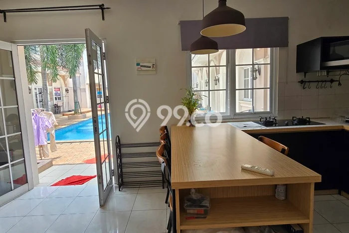 Dijual Rumah Kost di BSD, Tangerang, 4 KT, 4 KM, Bangunan 90m2 Dijual Rumah Kost di BSD, Tangerang, 4 KT, 4 KM, Bangunan 90m2