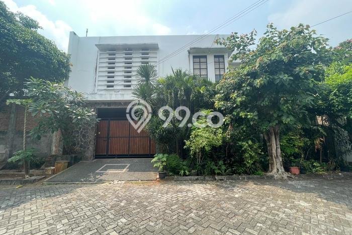 Rumah Luxury Modern Tanpa Renovasi di Kedoya Jakarta Barat Rumah Luxury Modern Tanpa Renovasi di Kedoya Jakarta Barat