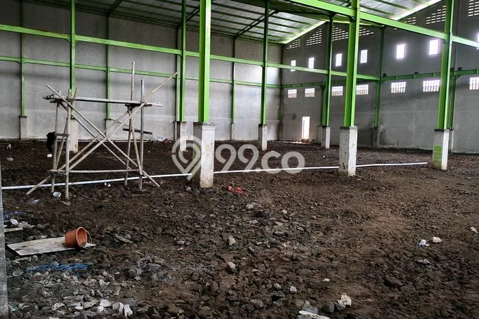 Gudang disewakan di Tigaraksa Tangerang dengan luas bangunan 1900m2 Gudang disewakan di Tigaraksa Tangerang dengan luas bangunan 1900m2