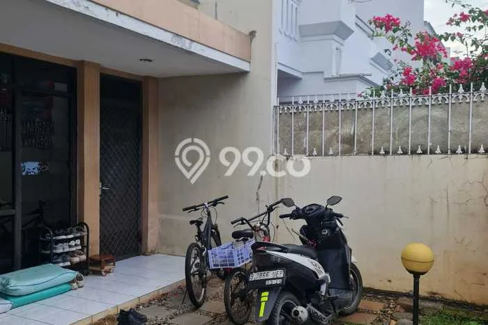 Rumah Elit Modern Tanpa Renovasi di Pluit Jakarta Utara Rumah Elit Modern Tanpa Renovasi di Pluit Jakarta Utara