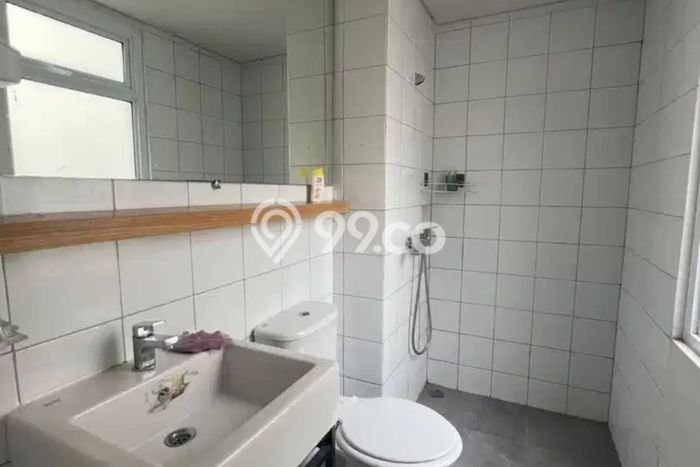 Rumah Minimalis 2 KT di BSD City Tangerang Full Furnished Rumah Minimalis 2 KT di BSD City Tangerang Full Furnished