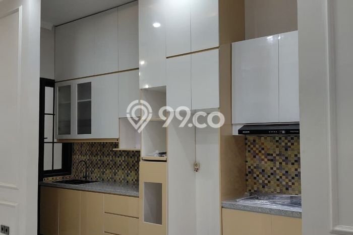 Rumah Elit Modern Siap Huni di BSD Tangerang Rumah Elit Modern Siap Huni di BSD Tangerang