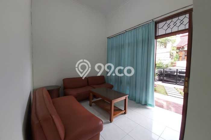 Rumah Disewakan Semarang LT 180m2 LB 135m2 Kawasan Bukit Sari Rumah Disewakan Semarang LT 180m2 LB 135m2 Kawasan Bukit Sari