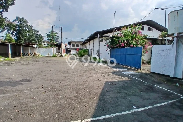 Gudang disewakan lokasi strategis Semarang Barat Semarang 8750m2 Gudang disewakan lokasi strategis Semarang Barat Semarang 8750m2