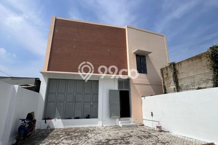 Dijual! Gudang di Gading Serpong Tangerang LT 352m2 / LB 288m2 Kawasan Strategis Dijual! Gudang di Gading Serpong Tangerang LT 352m2 / LB 288m2 Kawasan Strategis