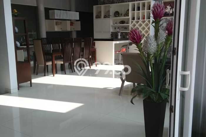 Rumah Luxury Modern Siap Huni di Duta Garden Jakarta Barat Rumah Luxury Modern Siap Huni di Duta Garden Jakarta Barat