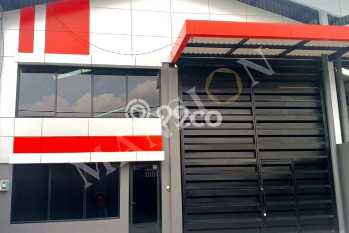 Gudang Lokasi Strategis Kawasan Buduran, Luas 300m², Ready Bisnis Gudang Lokasi Strategis Kawasan Buduran, Luas 300m², Ready Bisnis