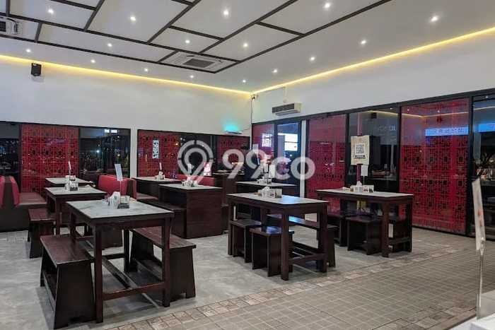 Unit Komersial Paling Strategis di Wiyung Surabaya dengan LB 200m2 Unit Komersial Paling Strategis di Wiyung Surabaya dengan LB 200m2