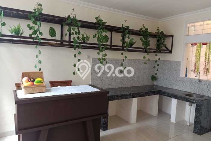 Disewakan! Rumah 4 Kamar Tidur &
3 Kamar Mandi di Burangrang, Bandung Disewakan! Rumah 4 Kamar Tidur &
3 Kamar Mandi di Burangrang, Bandung