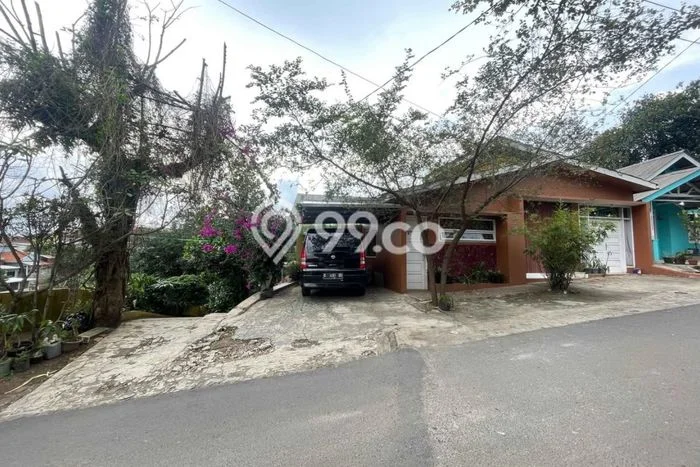 Dijual Cepat Rumah Favorit Siap Huni LB 155m2 di Mandalajati, Bandung Dijual Cepat Rumah Favorit Siap Huni LB 155m2 di Mandalajati, Bandung