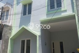 For Sale Rumah 2 Kamar Lokasi Strategis Nyaman dan Strategis di Jambangan For Sale Rumah 2 Kamar Lokasi Strategis Nyaman dan Strategis di Jambangan