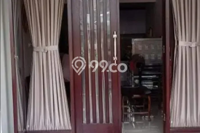Dijual Rumah Strategis Bagus Punya 2 KT di Benowo Surabaya SHM Dijual Rumah Strategis Bagus Punya 2 KT di Benowo Surabaya SHM