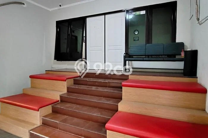 Rumah Kost Dijual di Kutisari Surabaya Luas 2500m2 Rumah Kost Dijual di Kutisari Surabaya Luas 2500m2
