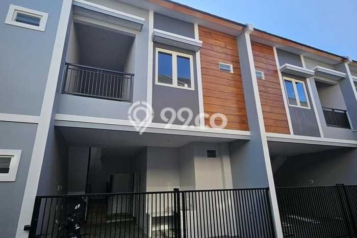 For Sale Hunian Rumah Nyaman 3 KT di Kutisari, Surabaya For Sale Hunian Rumah Nyaman 3 KT di Kutisari, Surabaya