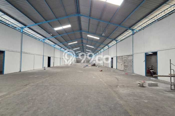 Gudang Disewakan di Kawasan Ramai Ngaliyan, Semarang Gudang Disewakan di Kawasan Ramai Ngaliyan, Semarang