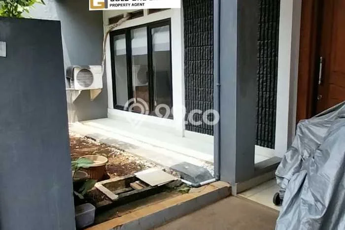 Jarang Ada! Rumah Sewa 4 Kamar Bagus Siap Huni Bintaro Jarang Ada! Rumah Sewa 4 Kamar Bagus Siap Huni Bintaro