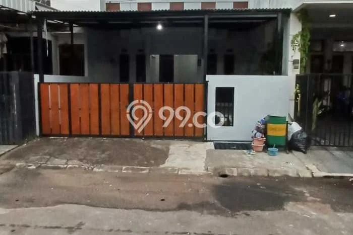 Rumah Kontrakan Tangerang Selatan LT 130m2 LB 150m2 Kawasan Graha Raya Rumah Kontrakan Tangerang Selatan LT 130m2 LB 150m2 Kawasan Graha Raya