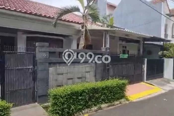 Rumah sewa siap huni 4 Kamar Tidur di Bintaro, Jakarta Selatan Rumah sewa siap huni 4 Kamar Tidur di Bintaro, Jakarta Selatan