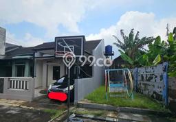 For Sale Rumah 2 Kamar Lokasi Ideal Bagus dan Strategis di Pancoran Mas For Sale Rumah 2 Kamar Lokasi Ideal Bagus dan Strategis di Pancoran Mas