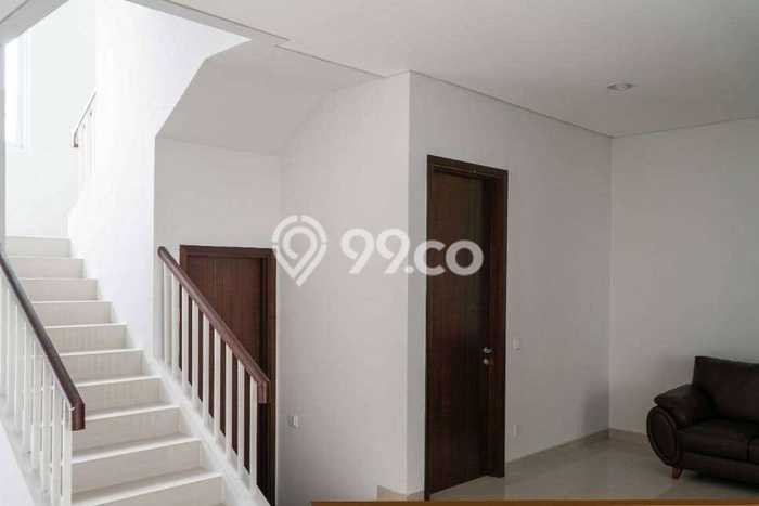 Rumah kawasan BSD, 3 KM, Area Premium, LT 175m2m² LB 220m2m² Rumah kawasan BSD, 3 KM, Area Premium, LT 175m2m² LB 220m2m²