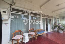 Ready to Use! Luxury House LT 325m2 Desain Modern di Cipinang Ready to Use! Luxury House LT 325m2 Desain Modern di Cipinang