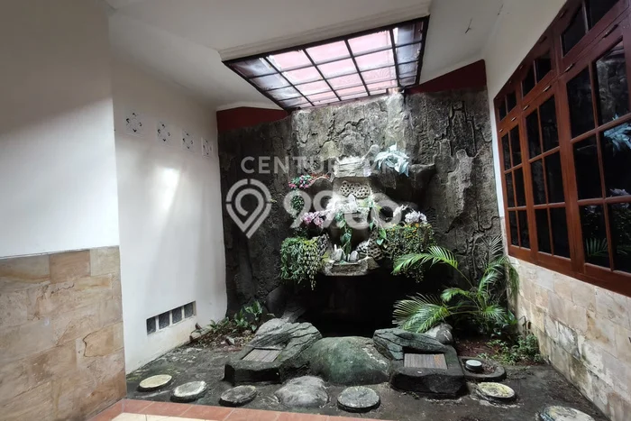 Disewakan Rumah Konsep Modern di Mampang Prapatan Jakarta Selatan dengan 4 Kamar Disewakan Rumah Konsep Modern di Mampang Prapatan Jakarta Selatan dengan 4 Kamar