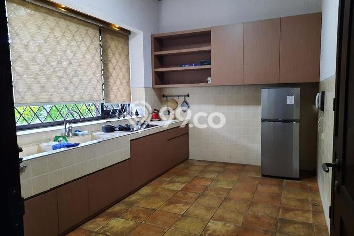 For Sale Rumah Mewah Exclusive di Ungaran Barat, Semarang For Sale Rumah Mewah Exclusive di Ungaran Barat, Semarang
