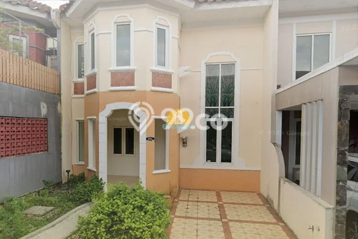 UNIT TERBATAS! Rumah di Kedungmundu, 3 KT, Luas 112m2m² LB 100m2m² UNIT TERBATAS! Rumah di Kedungmundu, 3 KT, Luas 112m2m² LB 100m2m²