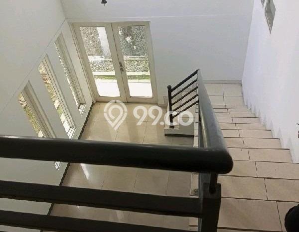 Rumah Luxury Modern Tanpa Renovasi di Ciateul Bandung Rumah Luxury Modern Tanpa Renovasi di Ciateul Bandung