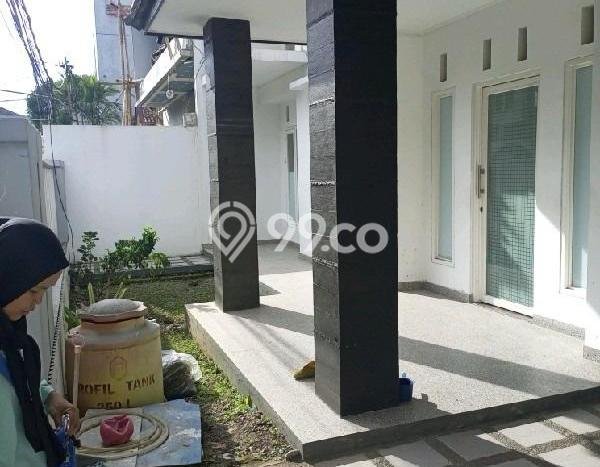 Rumah Luxury Modern Tanpa Renovasi di Ciateul Bandung Rumah Luxury Modern Tanpa Renovasi di Ciateul Bandung