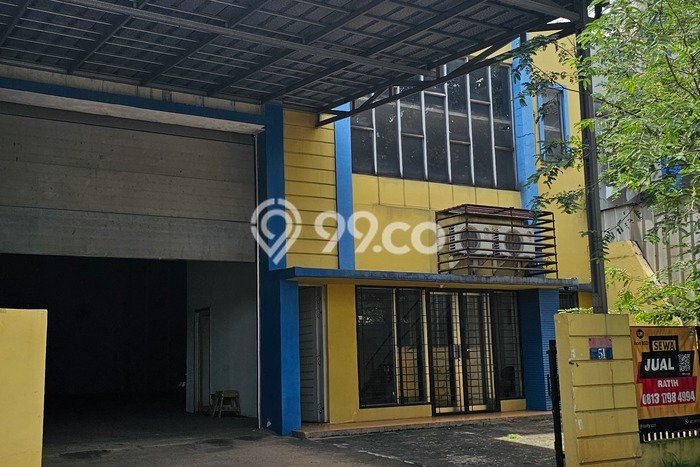 Lokasi Strategis! Dijual Gudang Bisnis di BSD, Tangerang Selatan Kondisi Bagus Lokasi Strategis! Dijual Gudang Bisnis di BSD, Tangerang Selatan Kondisi Bagus
