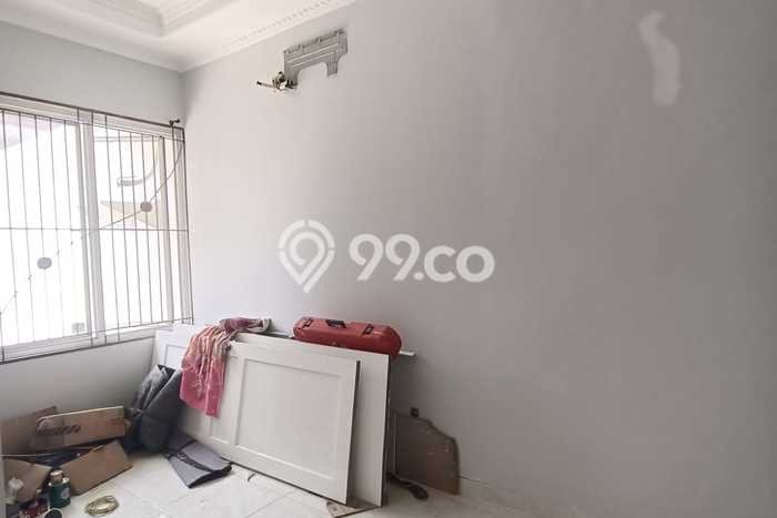 Rumah Modern Cantik 4 Kamar Bisa Langsung Pindah di Kelapa Gading Rumah Modern Cantik 4 Kamar Bisa Langsung Pindah di Kelapa Gading
