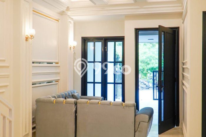 For Sale Rumah 4 Kamar Lokasi Ideal Nyaman dan Strategis di Mustikajaya For Sale Rumah 4 Kamar Lokasi Ideal Nyaman dan Strategis di Mustikajaya