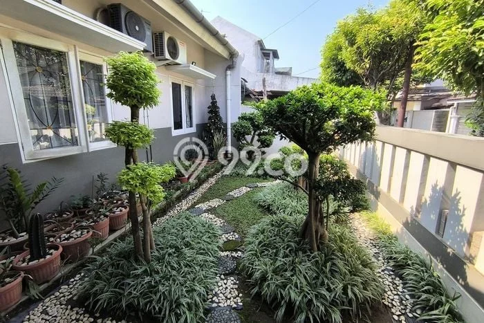 Rumah Elit LB 150m2 Siap Pakai Desain Elegan di Kemang Pratama, Bekasi Rumah Elit LB 150m2 Siap Pakai Desain Elegan di Kemang Pratama, Bekasi