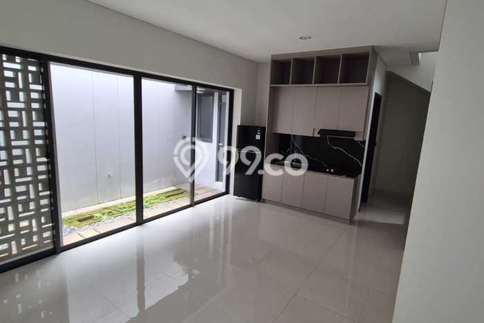 Dijual Rumah Mewah Elegan Dengan View Eksklusif di Summarecon Bandung, Bandung Dijual Rumah Mewah Elegan Dengan View Eksklusif di Summarecon Bandung, Bandung