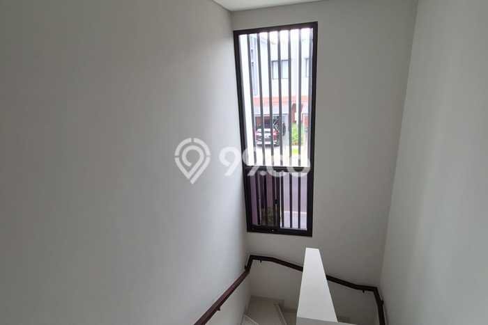 Dijual Rumah Mewah Elegan Dengan View Eksklusif di Summarecon Bandung, Bandung Dijual Rumah Mewah Elegan Dengan View Eksklusif di Summarecon Bandung, Bandung
