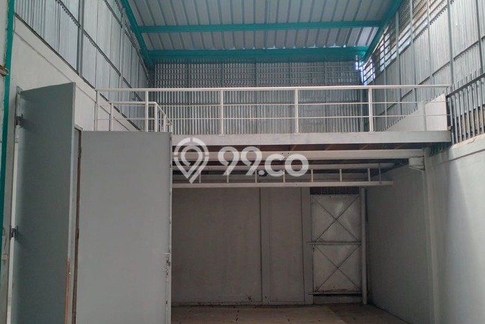 FOR RENT! Gudang di Holis Cigondewah Cocok untuk Bisnis 600m2 FOR RENT! Gudang di Holis Cigondewah Cocok untuk Bisnis 600m2