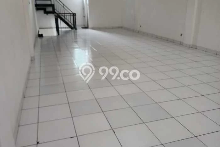 Ruko Disewa di Bandung dengan LB 230m2 Area Komersial Ramai Ruko Disewa di Bandung dengan LB 230m2 Area Komersial Ramai