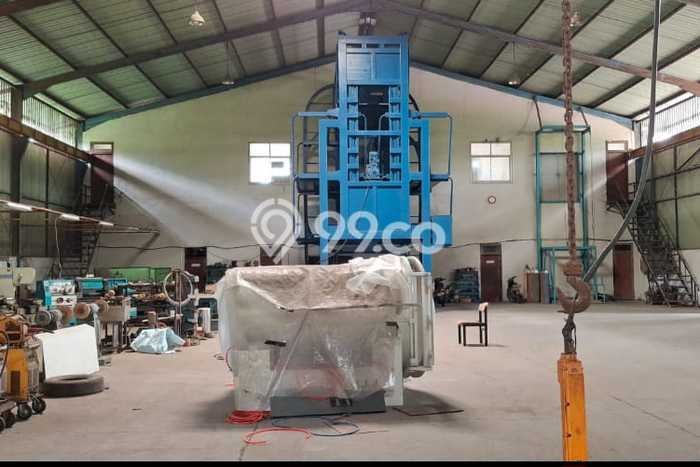 Dijual Gudang di Curug Tangerang LT 7000m2 / LB 2200m2 Dijual Gudang di Curug Tangerang LT 7000m2 / LB 2200m2