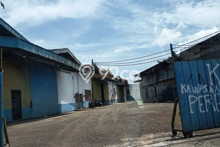 Disewakan Gudang di Pusat Kota Tangerang Ramai Strategis Disewakan Gudang di Pusat Kota Tangerang Ramai Strategis