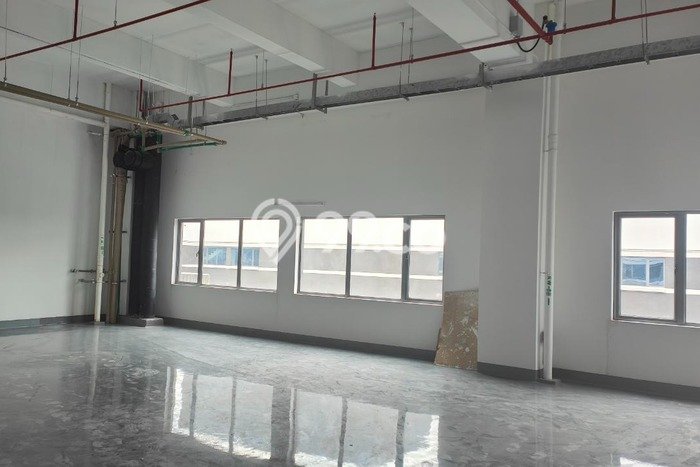 Gudang For Rent Kawasan Tangerang, Luas 6300m², Lokasi Komersial, Jalan Utama Gudang For Rent Kawasan Tangerang, Luas 6300m², Lokasi Komersial, Jalan Utama