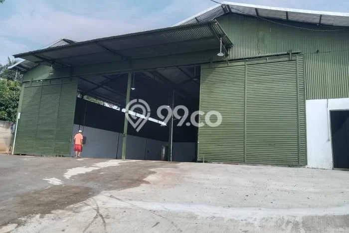 Disewakan Gudang komersial di Cileungsi luas bangunan 550m2 Disewakan Gudang komersial di Cileungsi luas bangunan 550m2