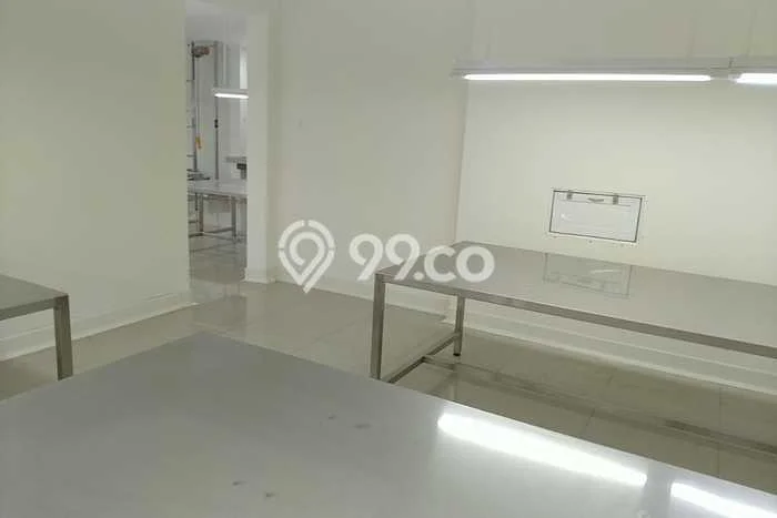 Gudang untuk Disewa di Pusat Tangerang Luas Bangunan 700m2 Gudang untuk Disewa di Pusat Tangerang Luas Bangunan 700m2