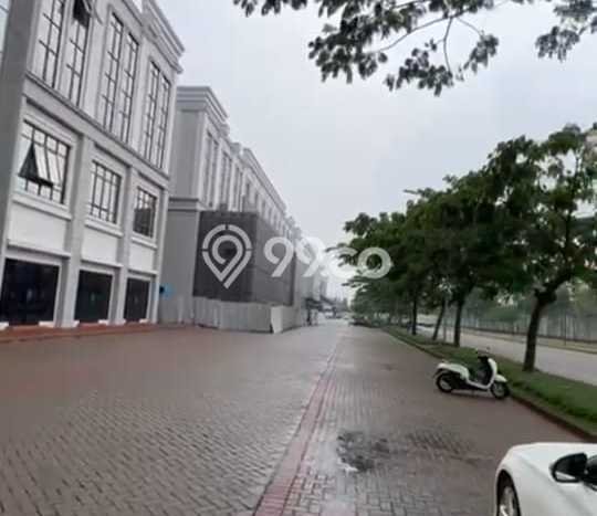 Ruko Premium Kawasan , Luas 324m2m², Area Komersial, Ramai Ruko Premium Kawasan , Luas 324m2m², Area Komersial, Ramai