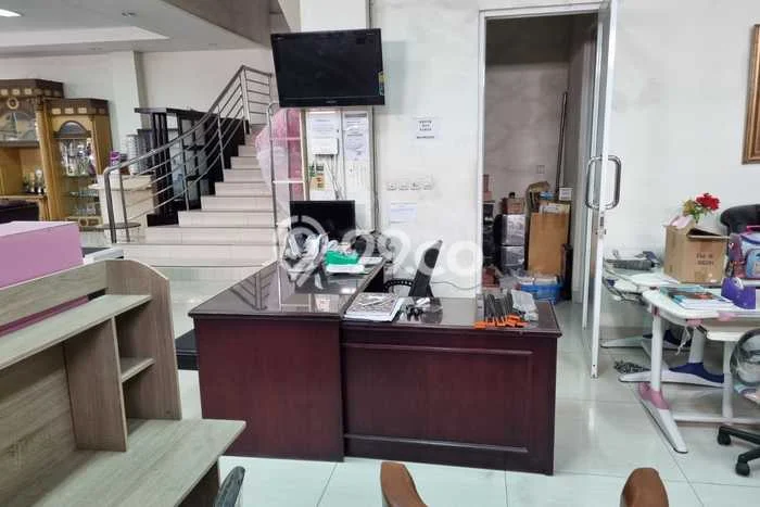 Unit Gudang Tersedia di Kaliabang Spesifikasi LB 1700m2 Unit Gudang Tersedia di Kaliabang Spesifikasi LB 1700m2