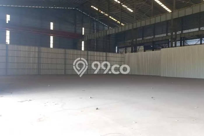 Gudang Area Niaga Kawasan Jatimulya, Luas 1200m², Siap Operasi Gudang Area Niaga Kawasan Jatimulya, Luas 1200m², Siap Operasi