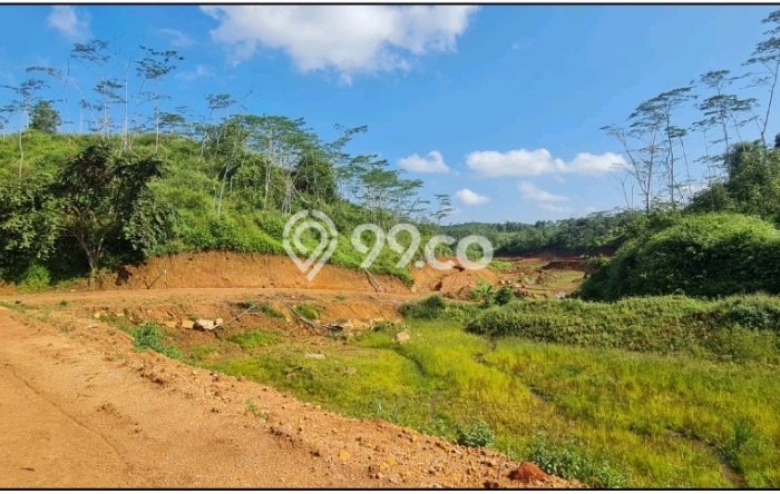 HARGA TERBAIK! Tanah Kawasan Cianjur, Luas 559461m², Area Strategis HARGA TERBAIK! Tanah Kawasan Cianjur, Luas 559461m², Area Strategis