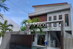 FOR SALE! Vila Kawasan , Area 80m2m², Akses ke Pusat Kota FOR SALE! Vila Kawasan , Area 80m2m², Akses ke Pusat Kota