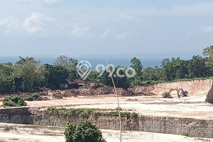 Tanah Disewa Strategis di Badung Luas 5000m2 Tanah Disewa Strategis di Badung Luas 5000m2